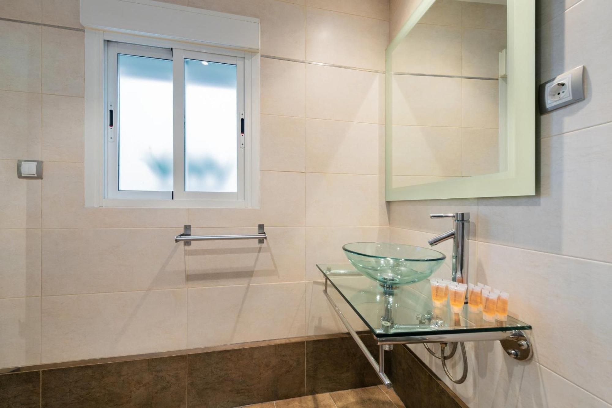 Apartamento Acogedor - 1d 1b - Sol Madrid